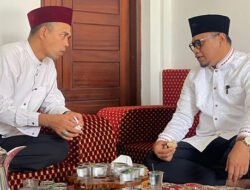 Ustaz Abdul Somad Dukung Iqbal Maju Cawako Padang