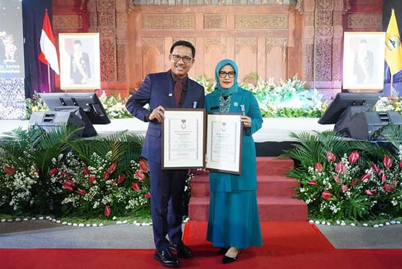 Solsel Raih Penghargaan Manggala Karya Kencana 2024