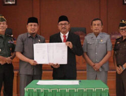 DPRD Payakumbuh Sahkan Dua Perda Baru