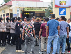 Polisi Bebaskan Ketua KPU Pasbar dari Penyanderaan