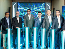 Indosat Resmikan Digital Intelligence Operations Center