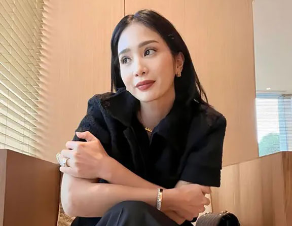 Bunga Zainal Diperiksa Polisi 8 Jam