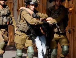 Anak Palestina Bertahan Hidup di Penjara Israel