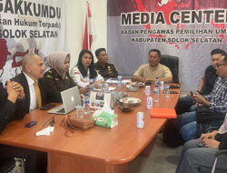 Tim Hukum Paslon KaYe Layangkan Protes ke Bawaslu Solsel