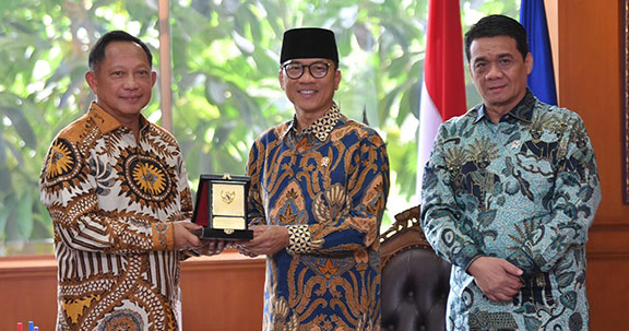 Menteri