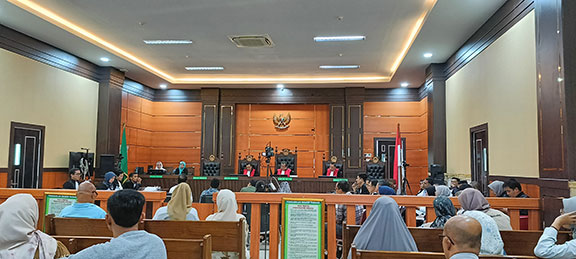 Korupsi