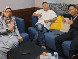 Anggota DPRD Sumbar Ir. Neldaswenti :  Dampak Aktifitas Galian C, Ruas Jalan Propinsi Makin Rusak Berat