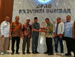 Ungkap Dampak Efisiensi Anggaran Terhadap Fungsi Pengawasan, DPRD Sumbar Terima Kunjungan DPRD DKI 