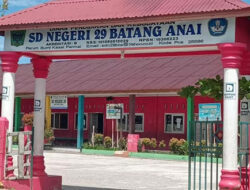 Dana BOS SDN 29 Batang Anai Diduga Jadi Ajang Korupsi, Kepsek Terima Fee Penjualan LKS