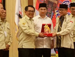 Bupati Padang Pariaman Resmi Lantik Pengurus DPW PKDP Provinsi Banten Periode 2025–2030