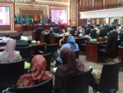 DPRD Sumbar Sahkan KUA-PPAS dan RENJA Tahun 2026 dalam Rapat Paripurna