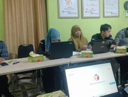 Bawaslu Mentawai Gelar Rapat Penguatan Kelembagaan Melalui Pengelolaan Kearsipan Aplikasi Srikandi