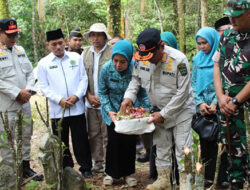 Bupati Memimpin Apel Siaga Bencana di Tugu Gempa Lubuak Laweh