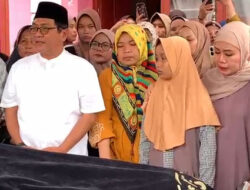 Bupati Sampaikan Belasungkawa Atas Wafatnya Ibu Rosdiana