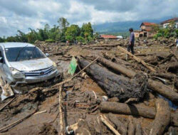 Pakar Iklim Peringatkan Ancaman Banjir Bandang di Sumbar Diprediksi Terus Berulang