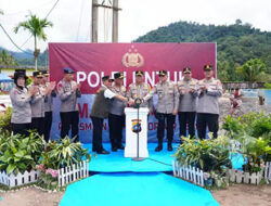 Resmikan Sumur Bor Air Bersih, Wakapolri Tinjau Huntara Korban Banjir-Longsor di Padang Pariaman