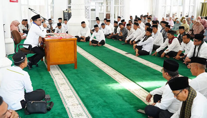 Momen Isra’ Mi’raj Bupati Eka Putra Ingatkan ASN Tingkatkan Disiplin dan Integritas Pelayanan