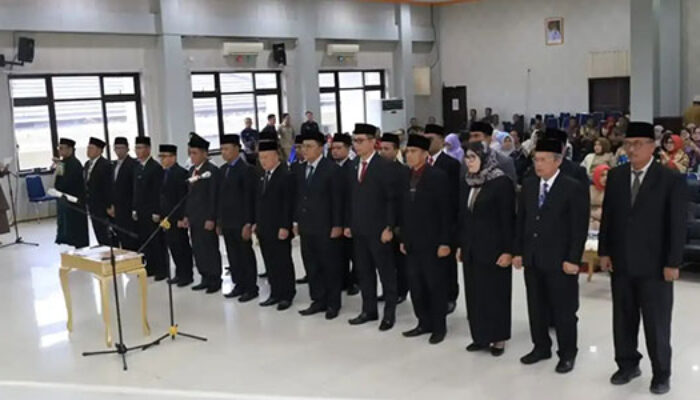 Hari Pertama Bertugas, Teddy Martha Langsung Konsolidasikan DPM Pasaman
