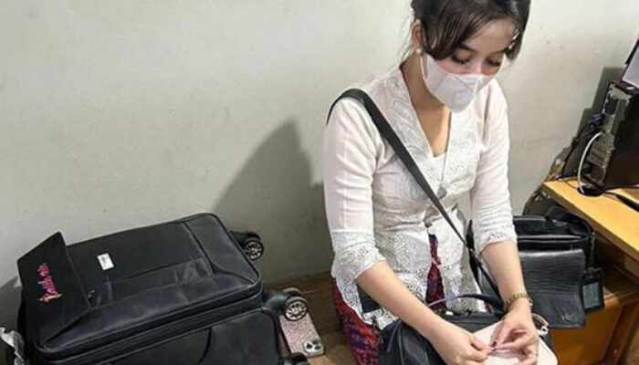 Demi Menutup Malu, Korban Penipuan Rp30 Juta Nekat Menyamar Jadi Pramugari Batik Air
