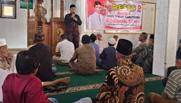 Risdianto Serap Aspirasi Warga Campago Barat Saat Reses DPRD Padang Pariaman