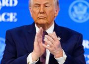 Trump Ancam Tarif 100 Persen, Hubungan AS – Kanada Kian Retak Akibat Manuver Dagang dengan China