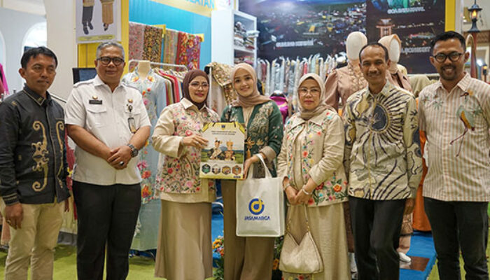 Di Inacraft 2026, Dekranasda Solsel Pamerkan Sulaman Khas Daerah