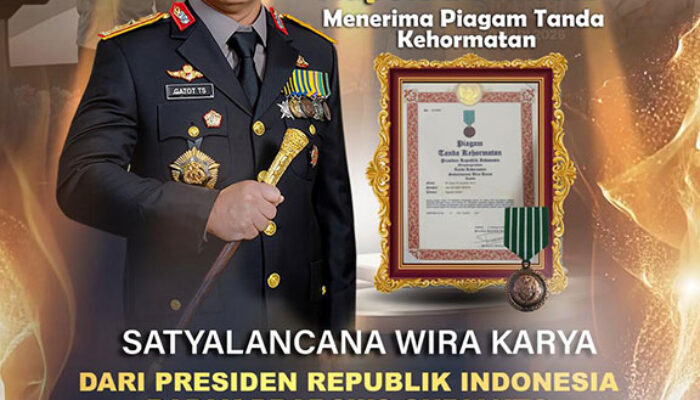 Kapolda Sumbar Terima Satyalancana Wira Karya, Bukti Peran Polri Kawal Program Gizi Nasional