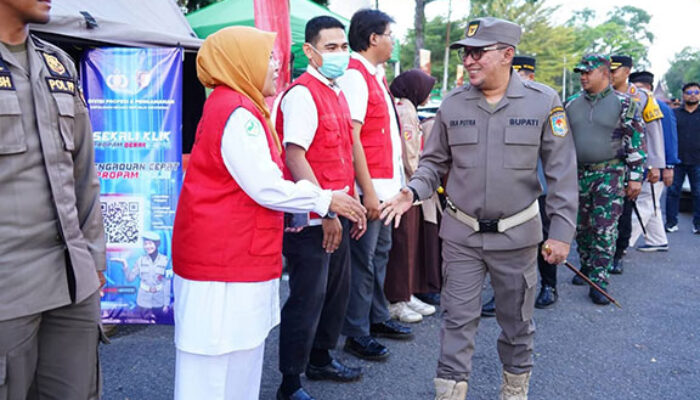 Bupati Eka Putra Tinjau Posko Lebaran, Pastikan Pelayanan Pemudik Maksimal