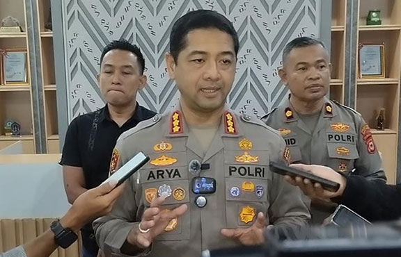Polisi
