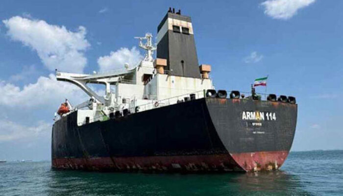 Dua Kapal Tanker Diserang di Dekat Selat Hormuz, Ancaman terhadap Jalur Energi Global Meningkat