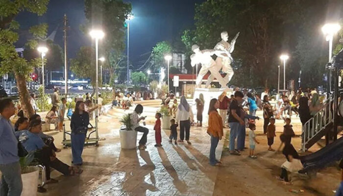 Diserbu Saat Lebaran, Taman Rimbo Kaluang Jadi Magnet Baru Warga Padang