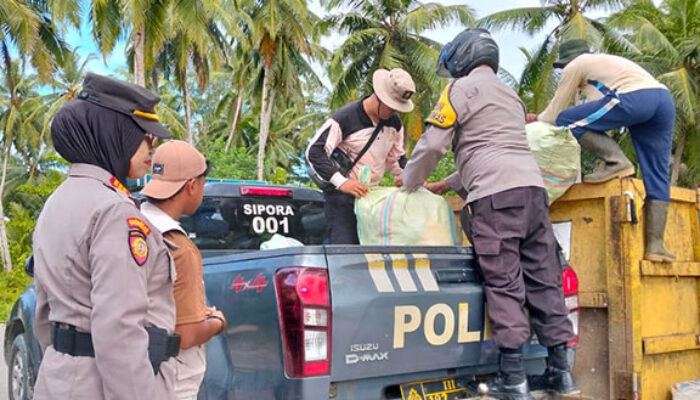 Peringati Hari Bumi 2026, Polres Kepulauan Mentawai Gelar Aksi Bersih Lingkungan di Pantai Mapadeggat