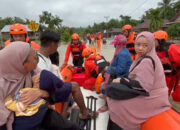 Banjir Kepung Sipora Selatan, Tim SAR Mentawai Gerak Cepat Evakuasi Warga 