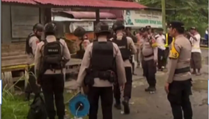 Granat Nanas Ditemukan di Belakang Terminal Sicincin