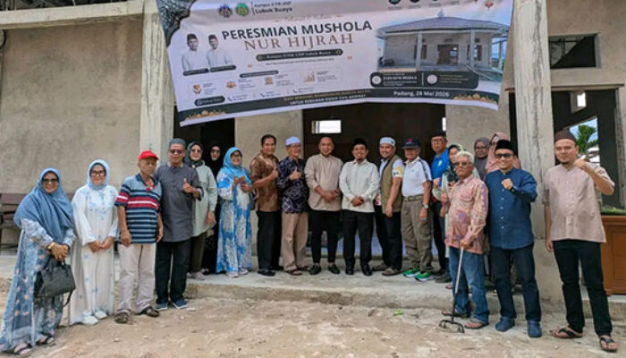Ketua DPRD Padang Pariaman Hadiri Peresmian Mushala Nur Hijrah FIK UNP