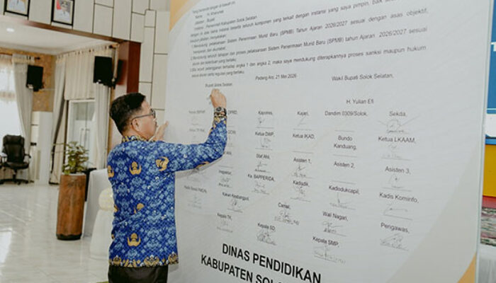 Solsel Tanda Tangani Pakta Ingritas, Pastikan SPMB Obektif, Transparan, dan Akuntabel