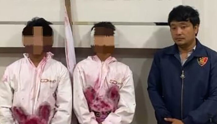 Demi Viral 2 Pemuda Berpakaian Ala Pocong, Keliling Kota Taluk Kuantan