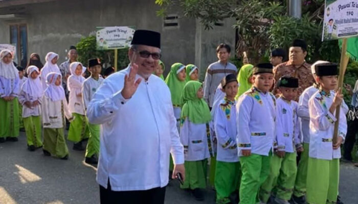 Muhidi Lepas Pawai Katam Al-Qur’an Perdana Masjid Al Huda, Tekankan Pentingnya Mencetak Generasi Qurani