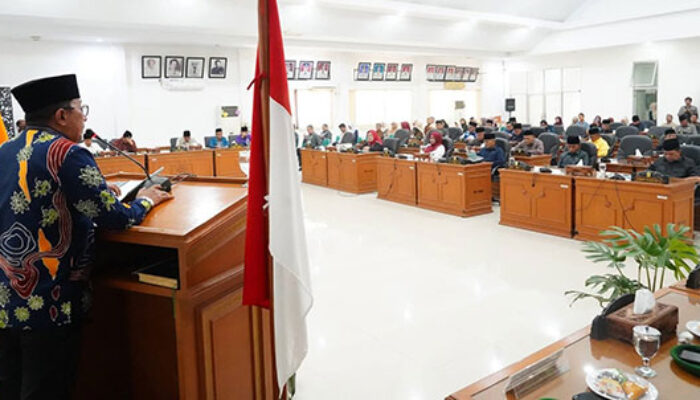 Bupati Eka Putra Sampaikan Pertanggungjawaban APBD 2025 Pada Sidang Paripurna
