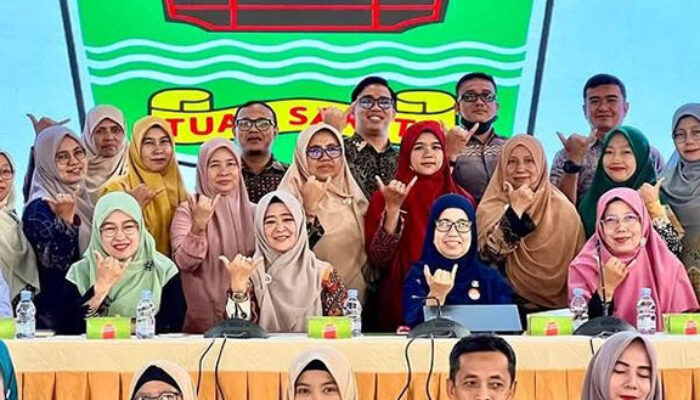 Yesi Endriani Dorong Guru Lebih Peduli Kesehatan Mental Siswa Melalui Bimtek Wali Kelas