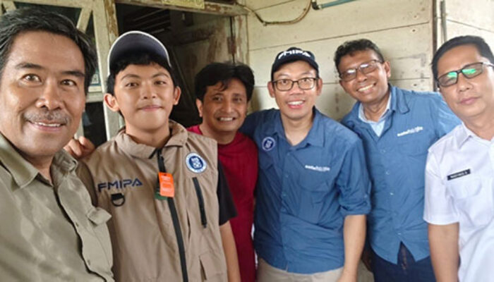 Dijemput Petinggi ITB, Anak Dusun di Mentawai Raih Kuliah Gratis
