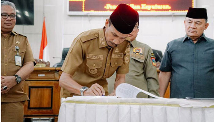 DPRD Solsel Sahkan Perubahan Perda Pajak dan Retribusi Daerah
