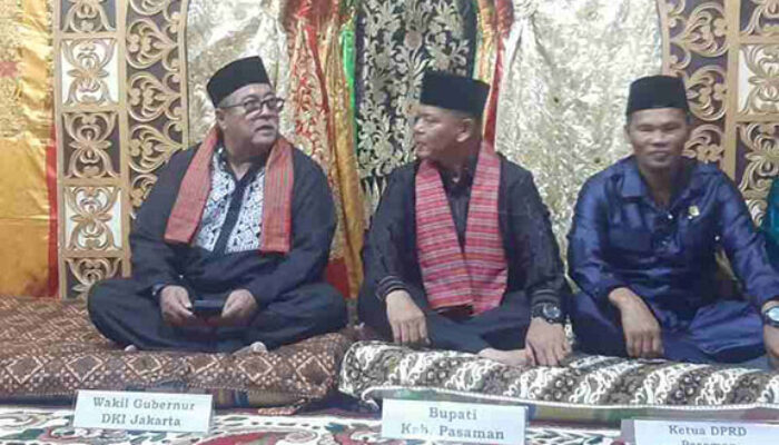 Rano Karno Pulang Kampung ke Bonjol, Makan Bajamba Bersama Keluarga dan Warga Lestarikan Jejak Leluhur