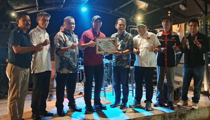 PWI Sumbar Anugerahi Kapolres 50 Kota Penghargaan Transparansi Publik