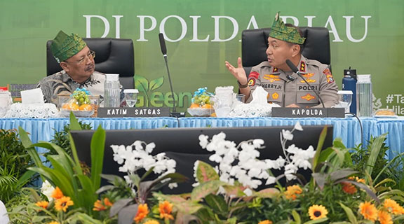 Polda Riau