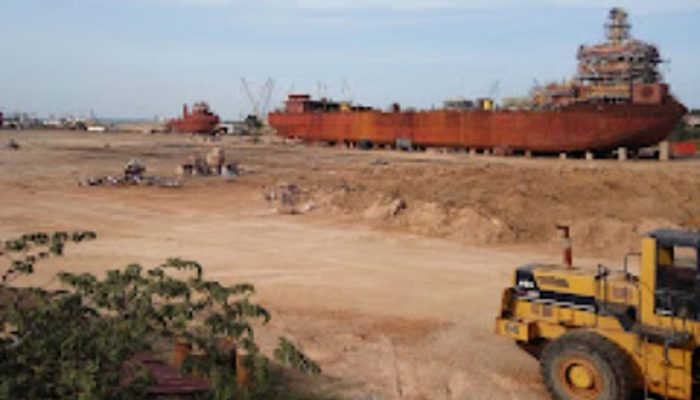 Nyawa Melayang di Galangan Kapal, Dugaan Kelalaian K3 Mengemuka: PT Bintang Inti Persada Shipyard Diminta Bertanggung Jawab