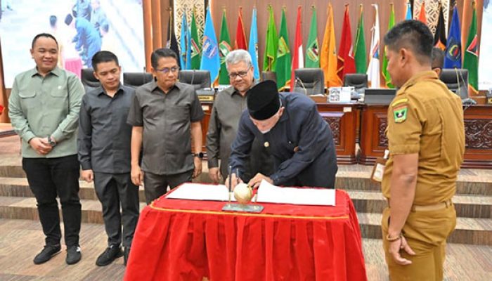 DPRD Sumbar Setujui Ranperda Pertanggungjawaban APBD 2025, Pemprov Janji Tindaklanjuti Seluruh Catatan dan Rekomendasi