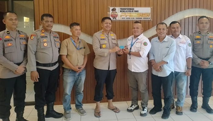 Perkuat Sinergitas, SPSI DPC Kepulauan Mentawai Jalin Silaturahmi dengan Kapolres