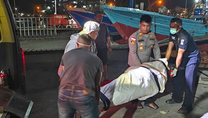 Polres Kepulauan Mentawai Evakuasi WNA Asal Australia saat Spearfishing di Perairan Siberut Barat Daya