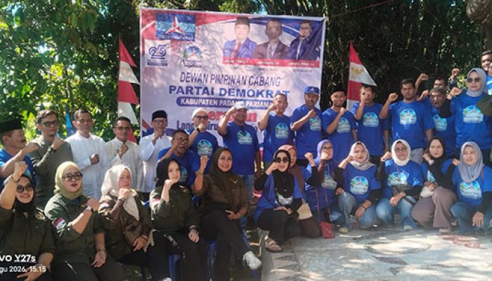 Sambut HUT ke-25, DPC Partai Demokrat Padang Pariaman Gelar Goro dan Tanam Pohon Wujudkan “Gerakan Langit Biru Indonesia Asri”